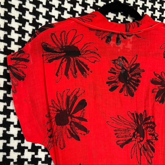 Vintage 1940s semi-sheer a-line red dress with allover black floral print. Small - Picture 8 of 15